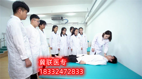 初中畢業(yè)后學(xué)中醫(yī)前景怎么樣？